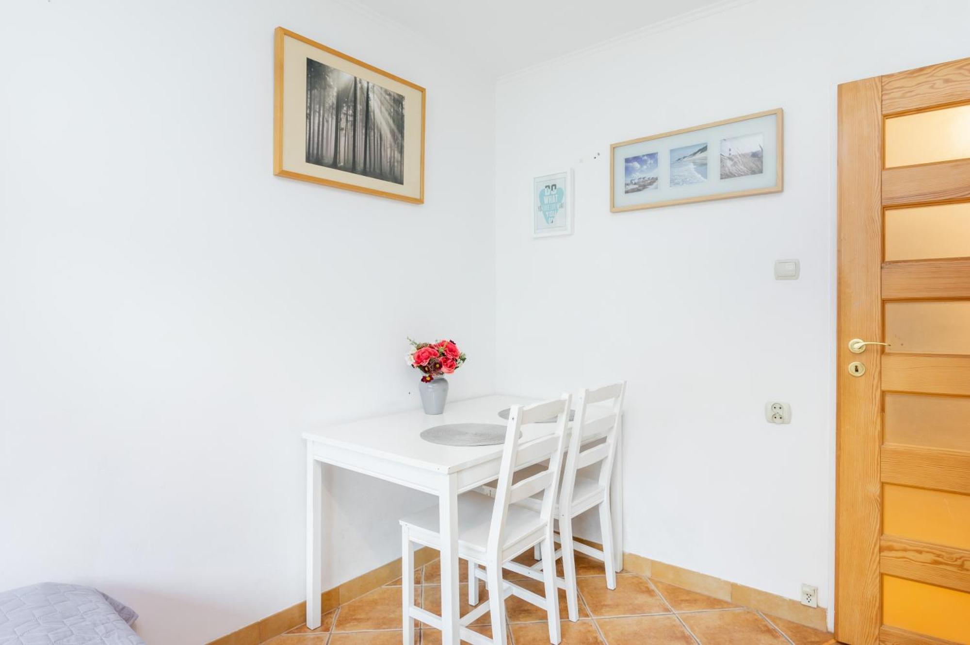 Cinnamon Apartment Metro Swietokrzyska Warsaw Luaran gambar