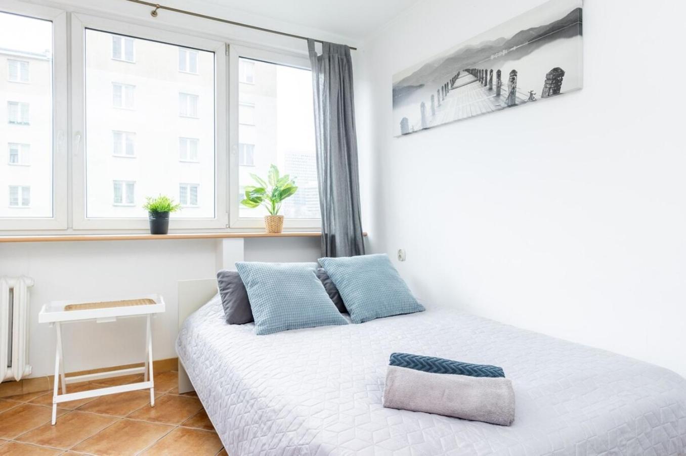 Cinnamon Apartment Metro Swietokrzyska Warsaw Luaran gambar