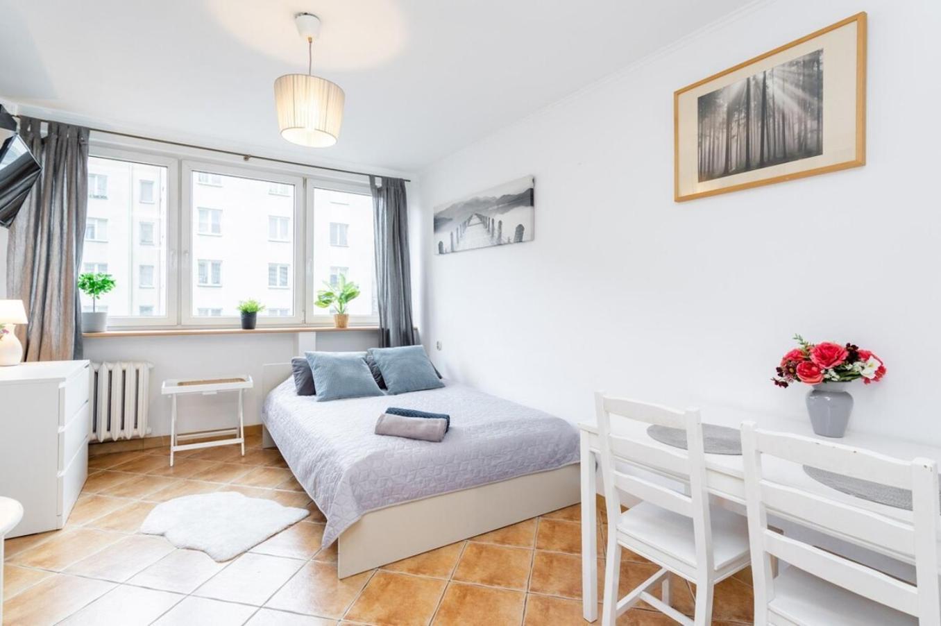 Cinnamon Apartment Metro Swietokrzyska Warsaw Luaran gambar